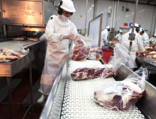 Las exportaciones de carne argentina en 2026 serían las segundas más altas de la historia