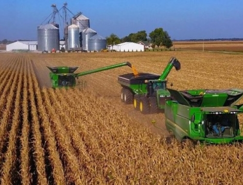 Los productores estadounidenses aseguraron gran parte de sus necesidades de fertilizantes antes de la guerra de Medio Oriente, pero están preocupados por la campaña 2027