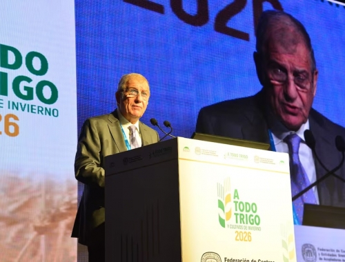 Contrapunto entre un dirigente del agro y el secretario de Agricultura por las retenciones y la infraestructura