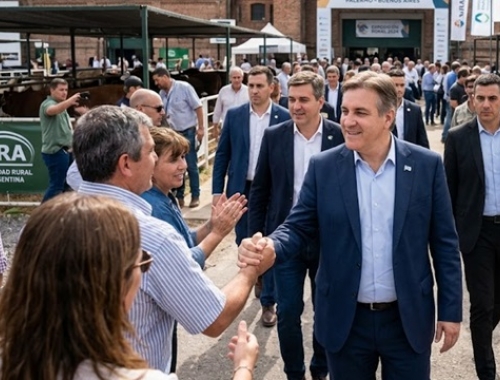 Llaryora en Palermo: Gobernar es generar trabajo para potenciar el agro